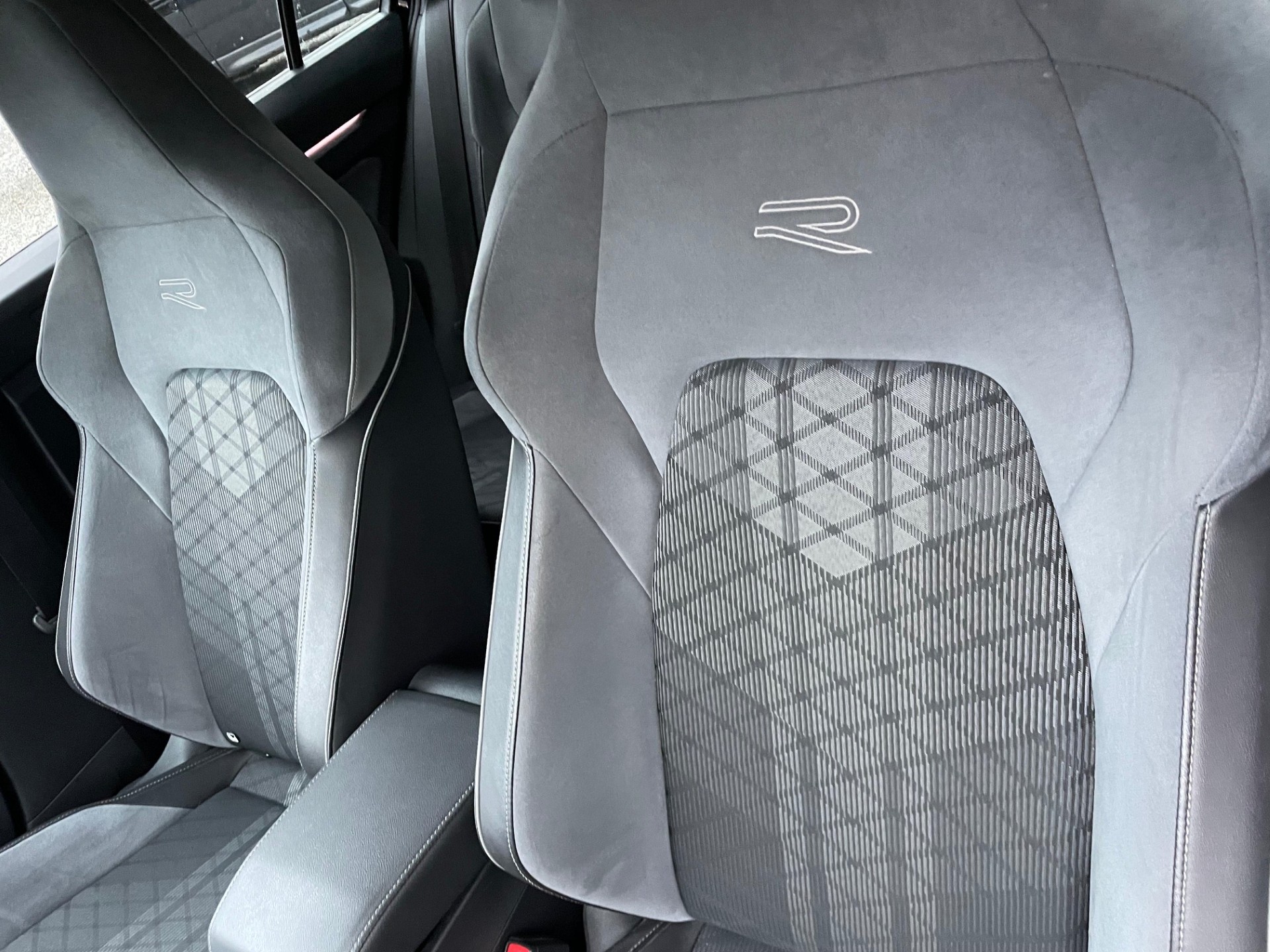 Volkswagen Golf VIII R-Line